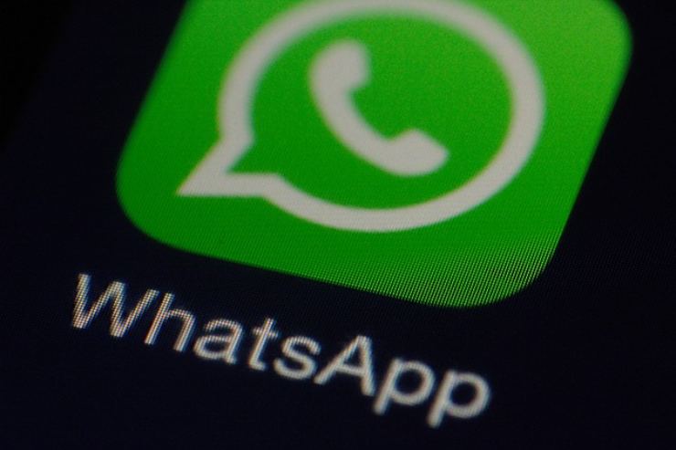 WhatsApp nuova funzione attesa utenza